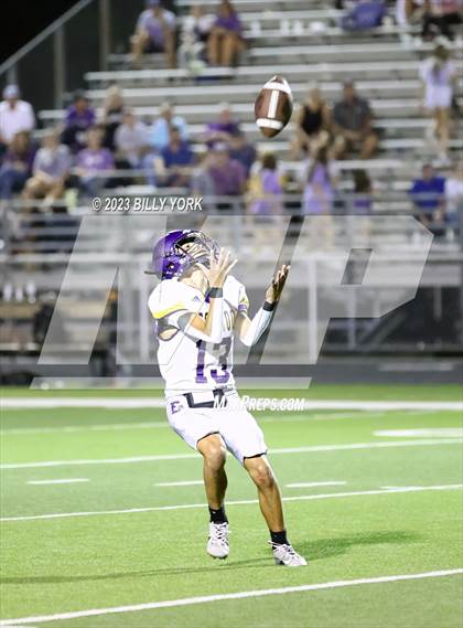Thumbnail 3 in Grand Saline vs Edgewood photogallery.
