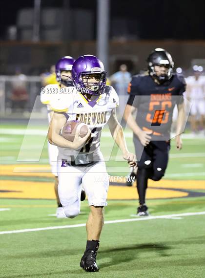 Thumbnail 3 in Grand Saline vs Edgewood photogallery.
