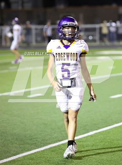 Thumbnail 3 in Grand Saline vs Edgewood photogallery.