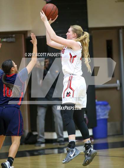 Thumbnail 2 in Colony @ Murrieta Valley photogallery.