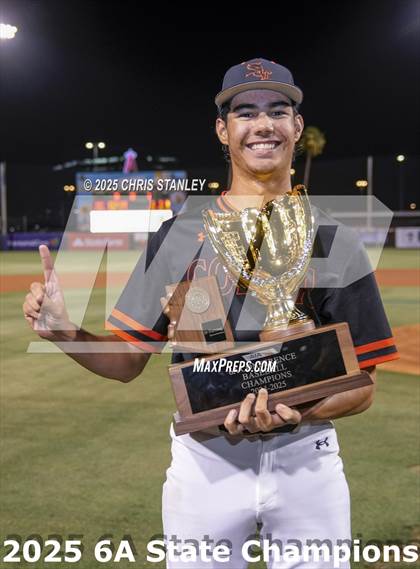 Thumbnail 1 in Casteel @ Corona del Sol (AIA 6A Final Awards) photogallery.