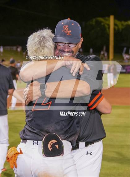 Thumbnail 2 in Casteel @ Corona del Sol (AIA 6A Final Awards) photogallery.