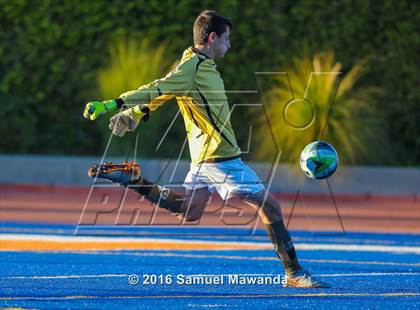 Thumbnail 2 in Crespi @ Chaminade photogallery.