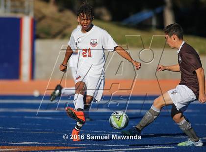 Thumbnail 2 in Crespi @ Chaminade photogallery.