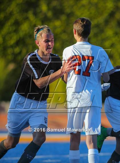 Thumbnail 3 in Crespi @ Chaminade photogallery.