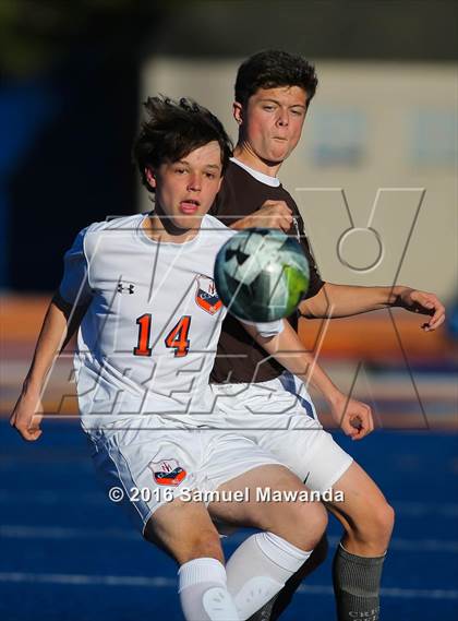 Thumbnail 2 in Crespi @ Chaminade photogallery.
