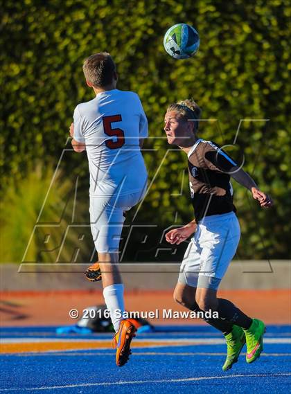 Thumbnail 2 in Crespi @ Chaminade photogallery.