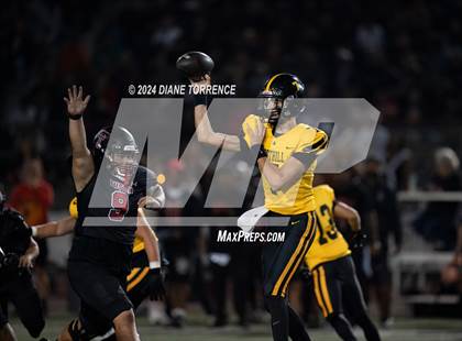 Thumbnail 2 in Foothill @ Tustin photogallery.