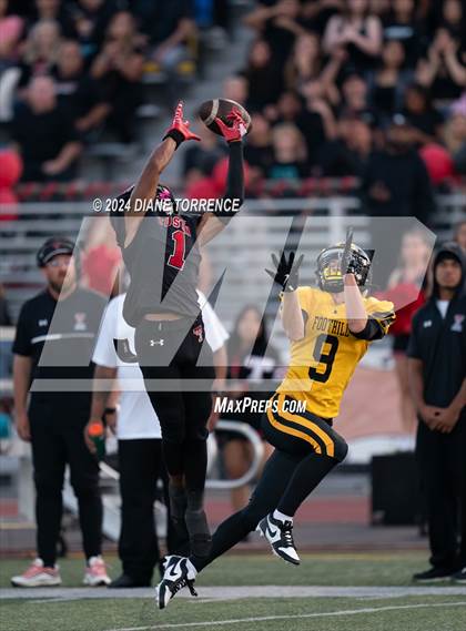 Thumbnail 3 in Foothill @ Tustin photogallery.