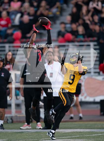 Thumbnail 2 in Foothill @ Tustin photogallery.