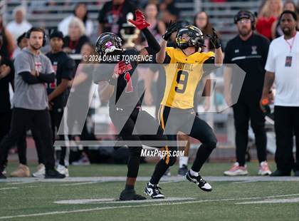 Thumbnail 2 in Foothill @ Tustin photogallery.