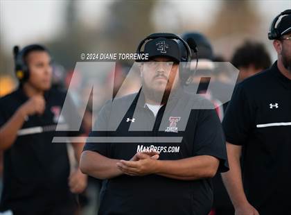Thumbnail 3 in Foothill @ Tustin photogallery.