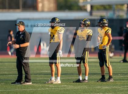 Thumbnail 3 in Foothill @ Tustin photogallery.