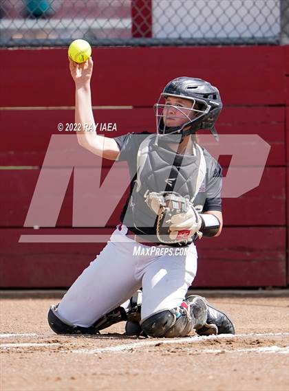 Thumbnail 3 in Burbank @ Laguna Creek photogallery.