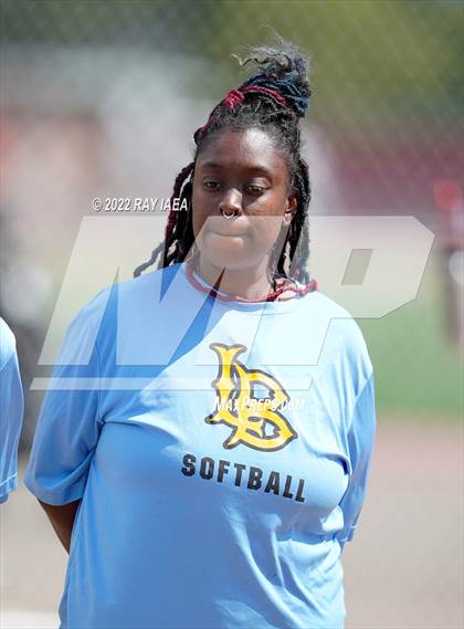 Thumbnail 3 in Burbank @ Laguna Creek photogallery.