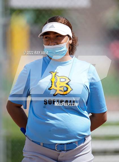 Thumbnail 1 in Burbank @ Laguna Creek photogallery.