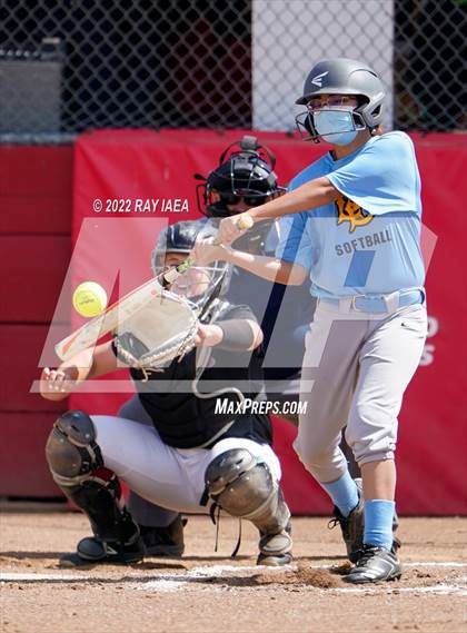 Thumbnail 3 in Burbank @ Laguna Creek photogallery.