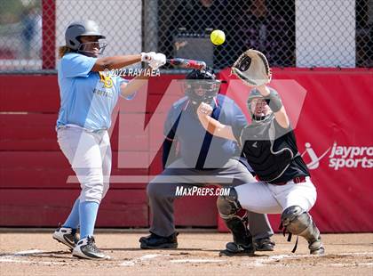 Thumbnail 1 in Burbank @ Laguna Creek photogallery.