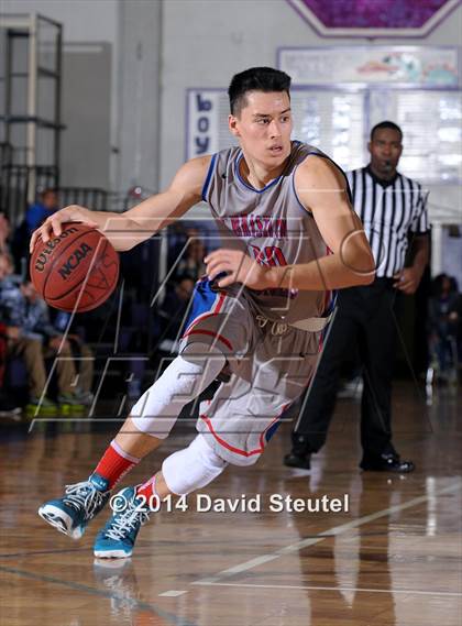 Thumbnail 2 in Christian Brothers vs. Lawndale (St. Hope Elite Classic) photogallery.