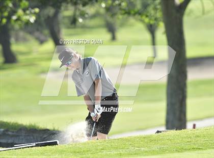 Thumbnail 2 in CIF-SS Western Division Team Final photogallery.