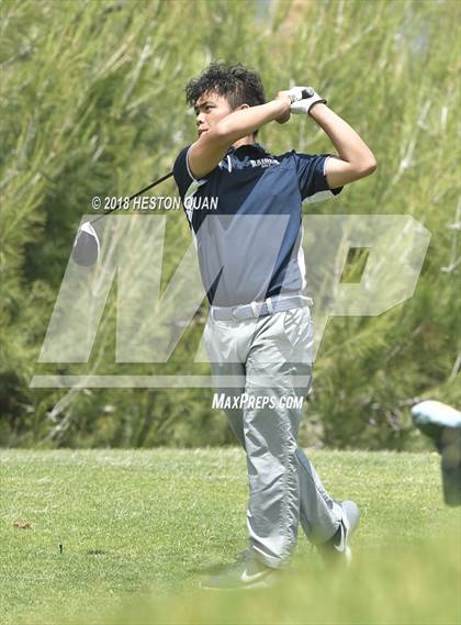 Thumbnail 2 in CIF-SS Western Division Team Final photogallery.