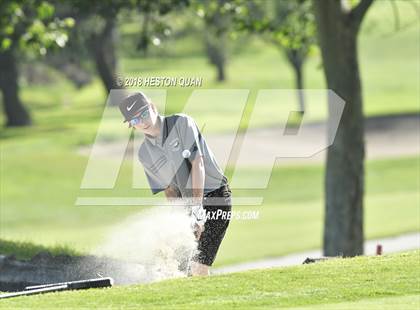 Thumbnail 3 in CIF-SS Western Division Team Final photogallery.