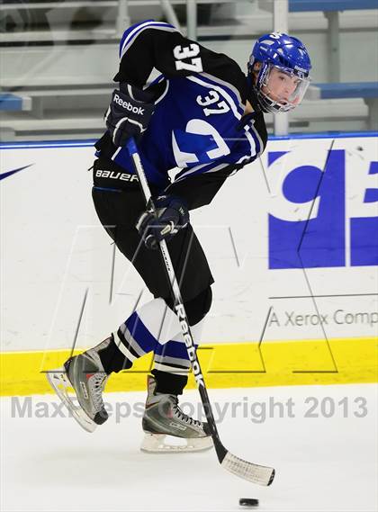 Thumbnail 1 in Hall/Southington @ Smith/Tolland/Windham photogallery.