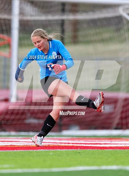 Thumbnail 3 in Chaparral @ Regis Jesuit photogallery.