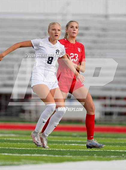 Thumbnail 1 in Chaparral @ Regis Jesuit photogallery.