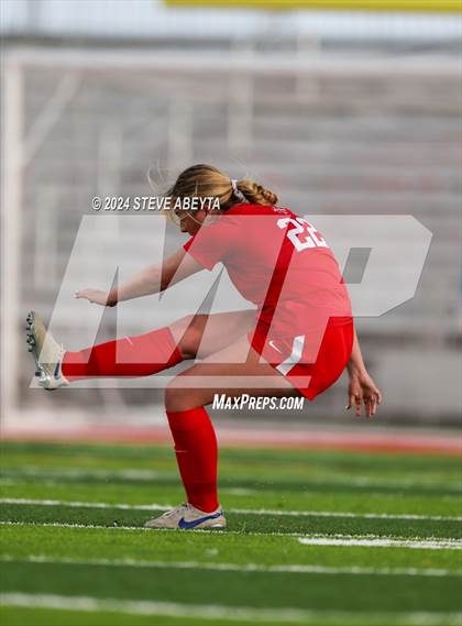 Thumbnail 2 in Chaparral @ Regis Jesuit photogallery.
