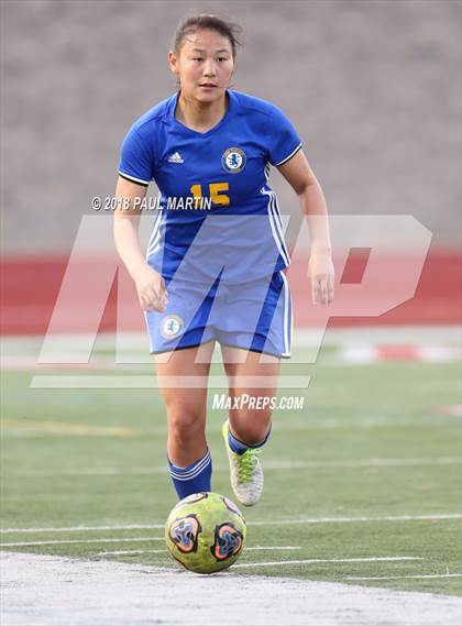 Thumbnail 1 in Benet Academy vs. Lyons photogallery.