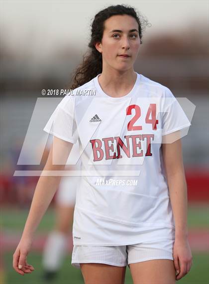 Thumbnail 3 in Benet Academy vs. Lyons photogallery.