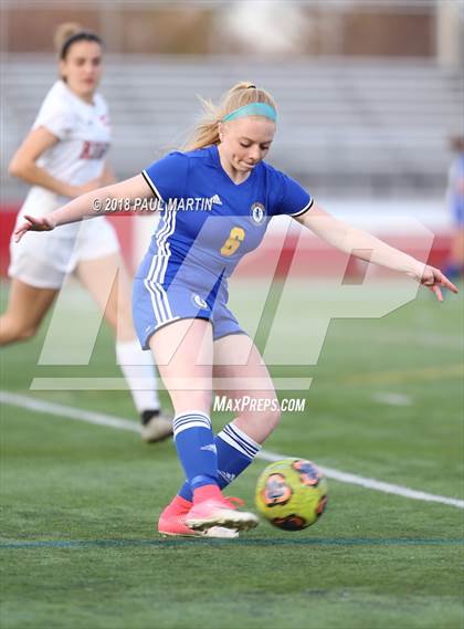 Thumbnail 1 in Benet Academy vs. Lyons photogallery.