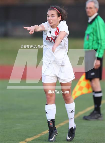 Thumbnail 1 in Benet Academy vs. Lyons photogallery.