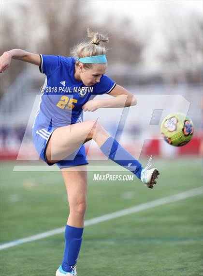 Thumbnail 1 in Benet Academy vs. Lyons photogallery.