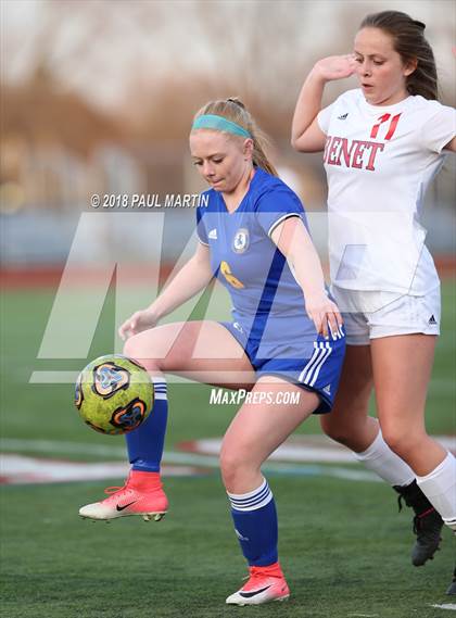 Thumbnail 2 in Benet Academy vs. Lyons photogallery.