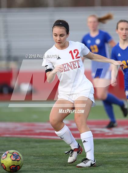 Thumbnail 3 in Benet Academy vs. Lyons photogallery.