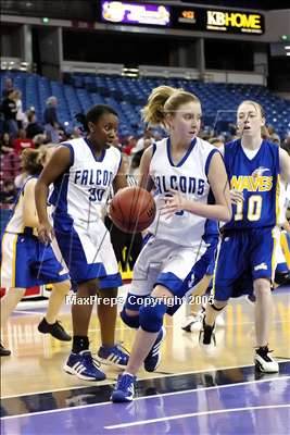 Thumbnail 3 in Sac. Waldorf vs Forest Lake Chr. (D5 Sec. Final)#2 photogallery.