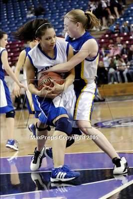 Thumbnail 2 in Sac. Waldorf vs Forest Lake Chr. (D5 Sec. Final)#2 photogallery.