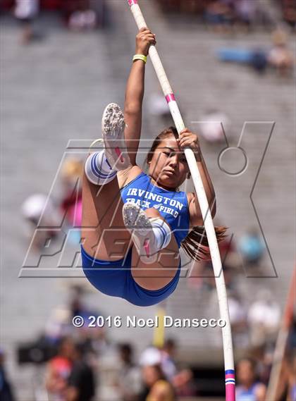Thumbnail 3 in CIF NCS Masters Track and Field Championships (Girls Pole Vault) photogallery.