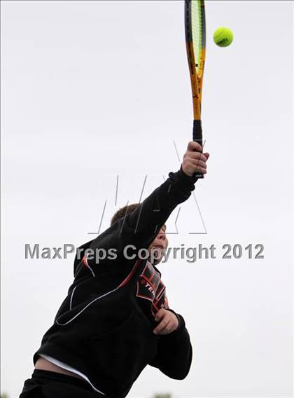Thumbnail 3 in Dennis Hoefle Ankeny Invitational photogallery.