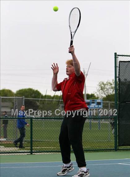 Thumbnail 3 in Dennis Hoefle Ankeny Invitational photogallery.