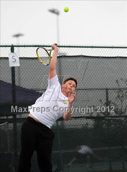 Thumbnail 2 in Dennis Hoefle Ankeny Invitational photogallery.