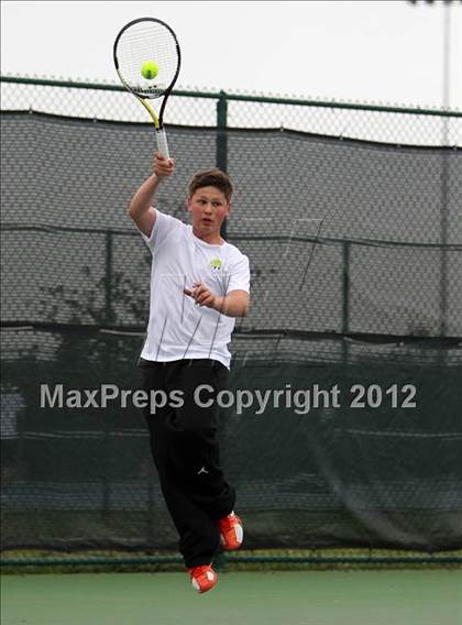 Thumbnail 2 in Dennis Hoefle Ankeny Invitational photogallery.