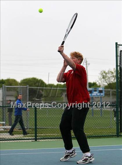 Thumbnail 2 in Dennis Hoefle Ankeny Invitational photogallery.