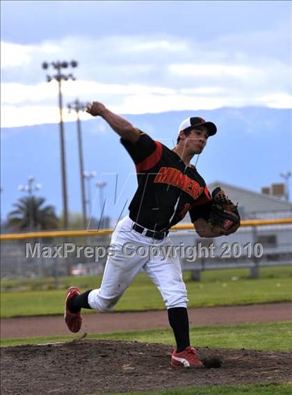 Thumbnail 3 in Yreka @ Corning photogallery.