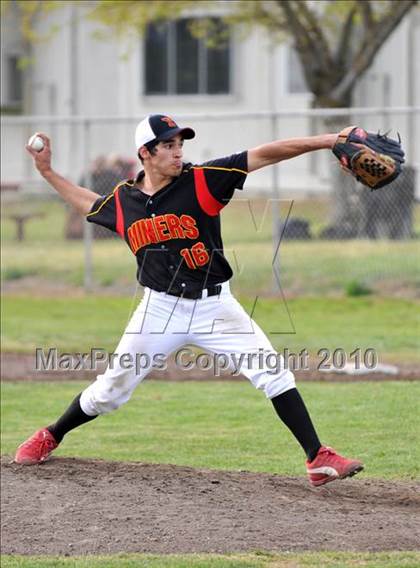 Thumbnail 2 in Yreka @ Corning photogallery.