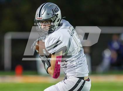 Thumbnail 1 in Hilliard Bradley @ Olentangy Orange photogallery.