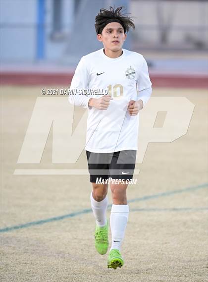 Thumbnail 2 in Cibola vs Dobson (AIA 6A Round 1 Playoff) photogallery.