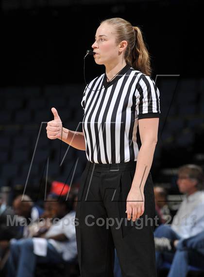 Thumbnail 2 in Long Beach Poly vs. Canyon Springs (CIF SoCal Regional D1 Final) photogallery.